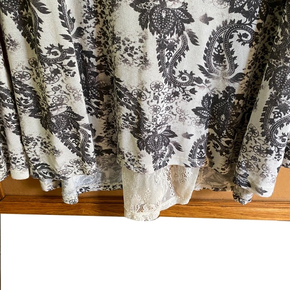 Rewind Long Sleeve Top XL - Picture 3 of 11